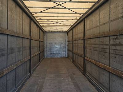Semiremorcă Kögel 2016 – interior
